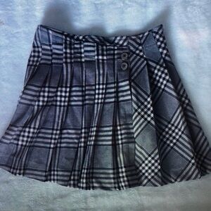 Plaid Kids Skirt - Black and Gray